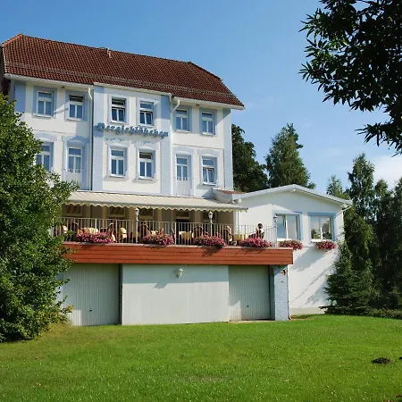 山间小屋森林酒店及餐厅 3* 黑茨多夫