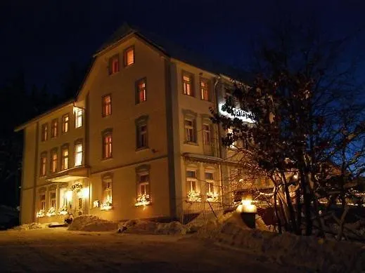 Waldhotel & Restaurant Bergschlosschen Hotel Hetzdorf