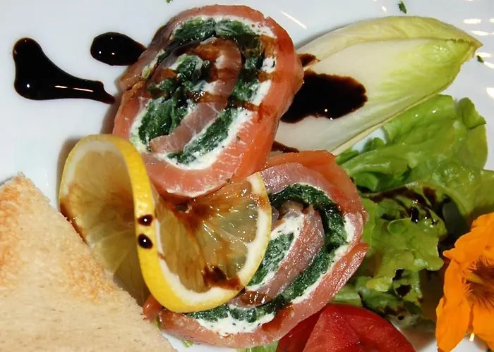 Hotel Waldhotel & Restaurant Bergschlosschen 3*