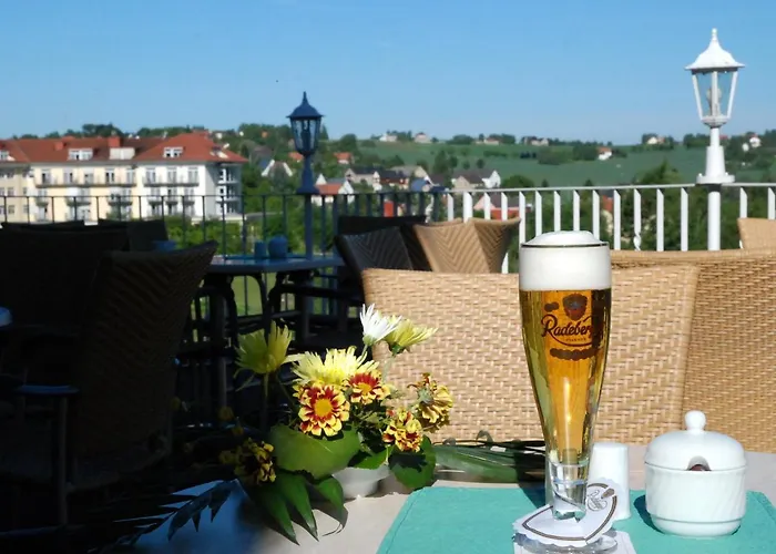 Waldhotel & Restaurant Bergschlosschen Hetzdorf